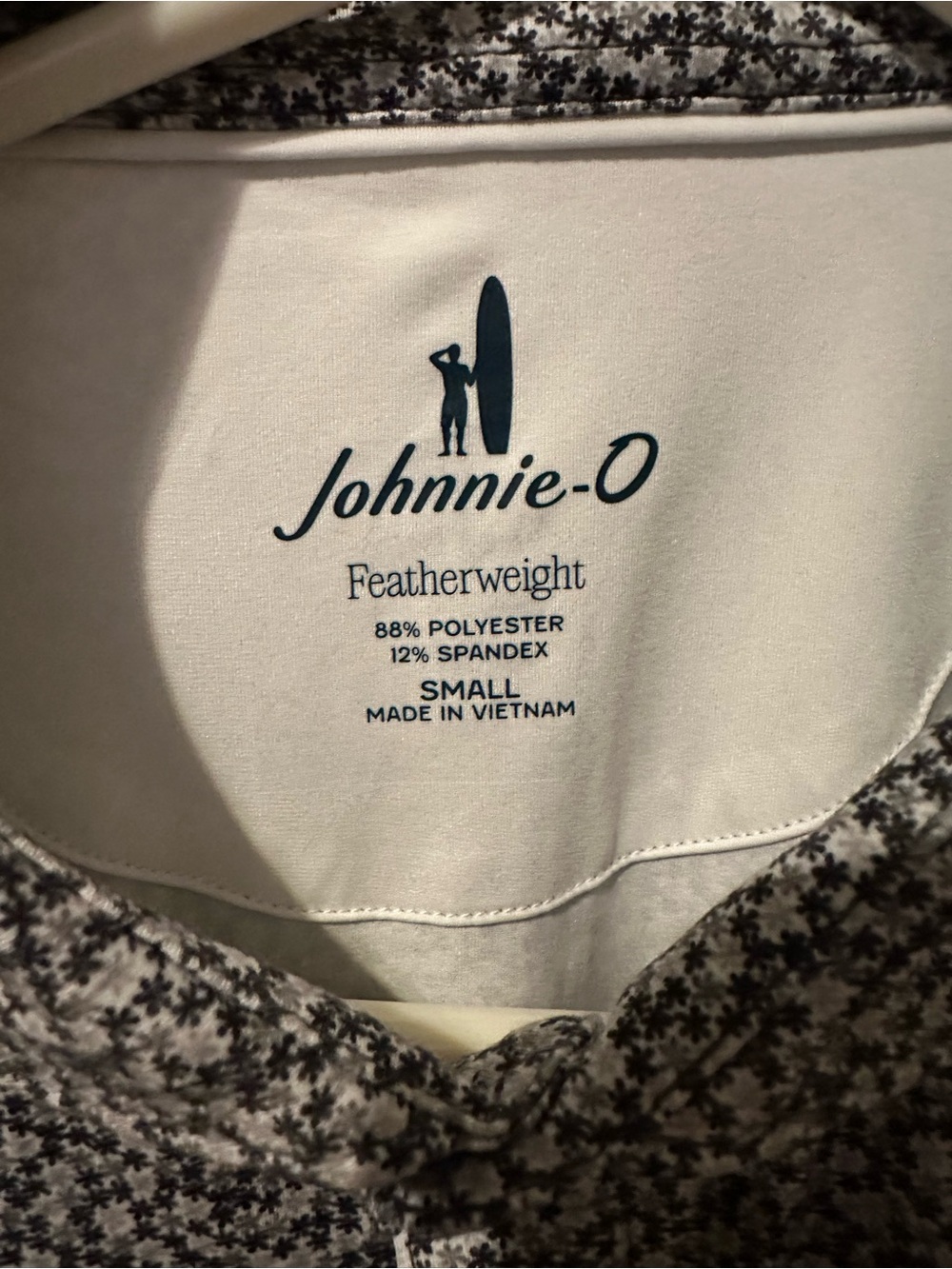 johnnie-O Short Sleeve Polo Featherweight Brand New Small - Picture 3 of 4